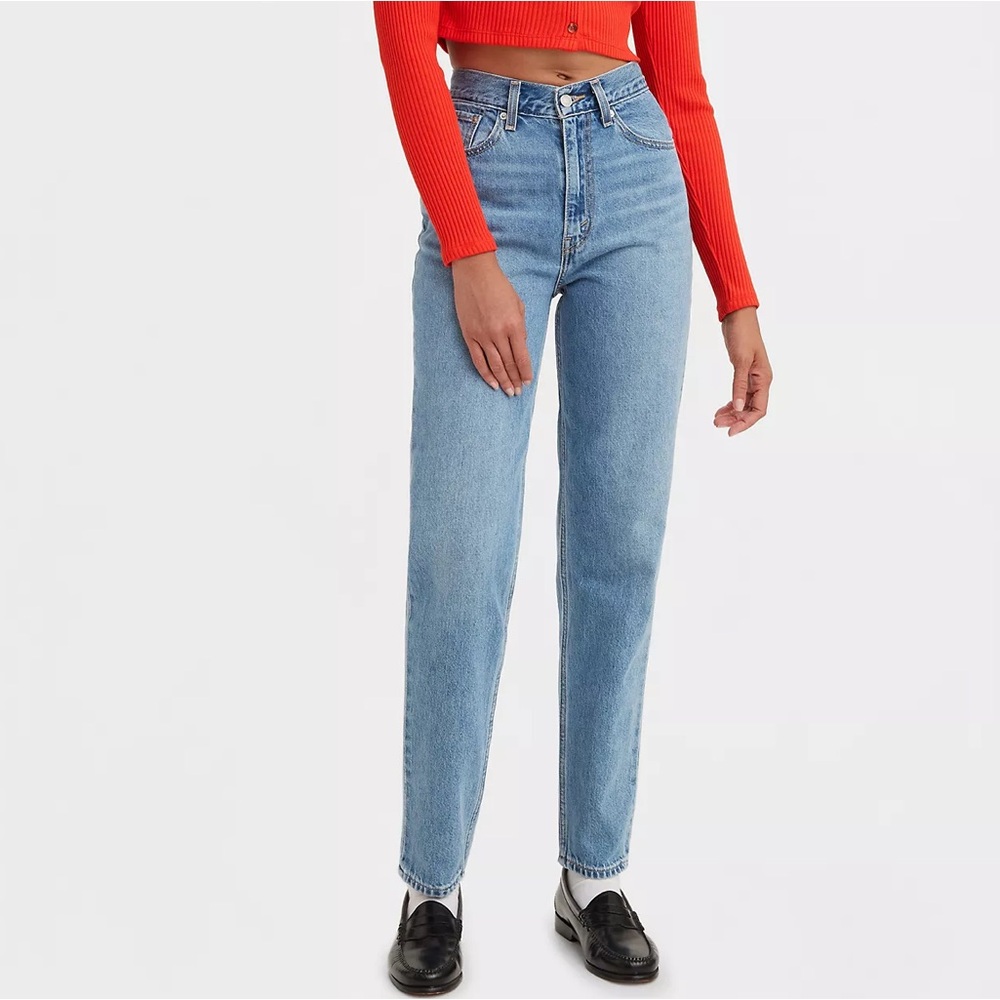 Levi Mom Jean